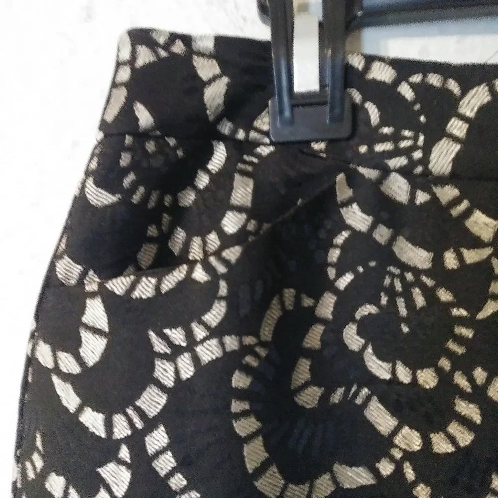 Charter Club Black‎ & Gold Print Pencil Skirt 4